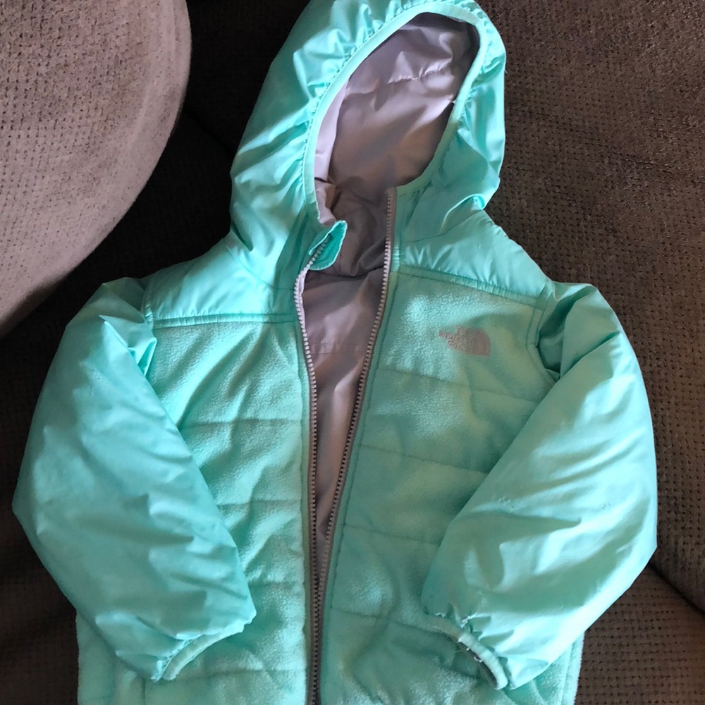 Girls North face size 4